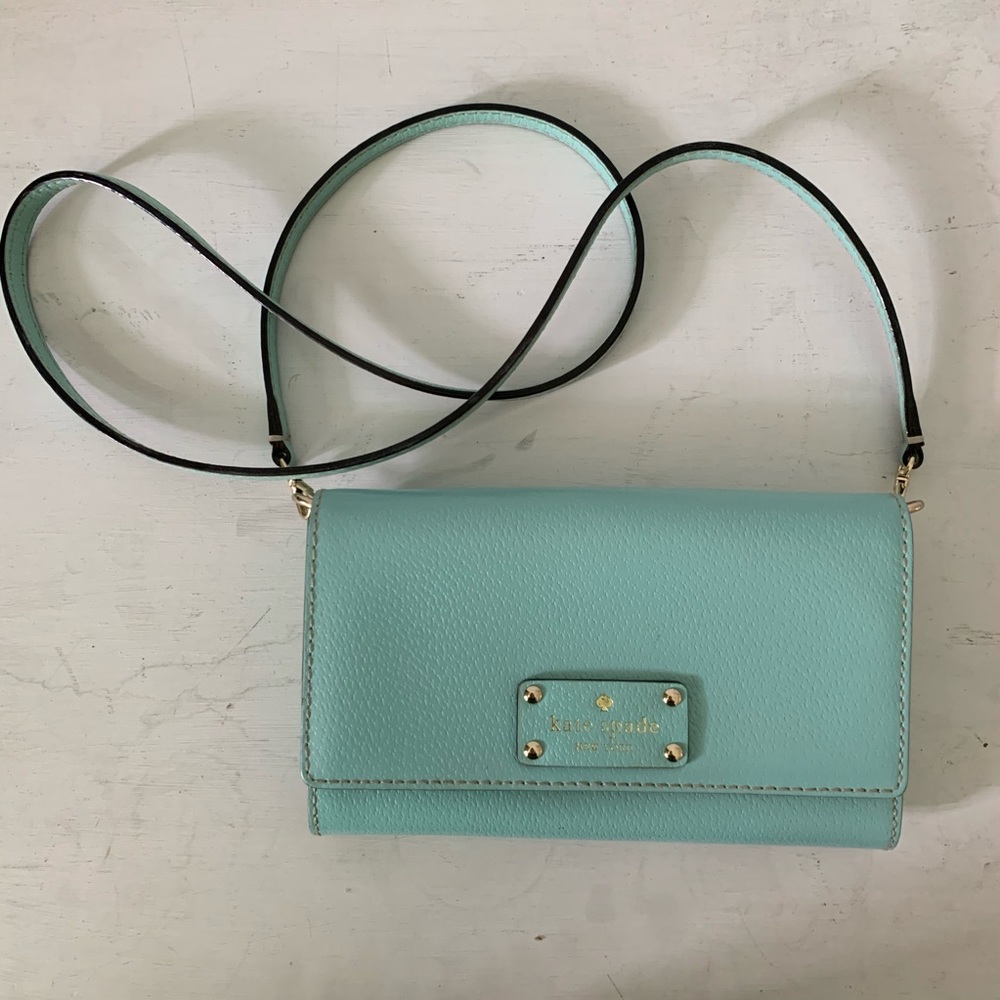 🌈 2/$100 KATE SPADE Crossbody clutch / wallet